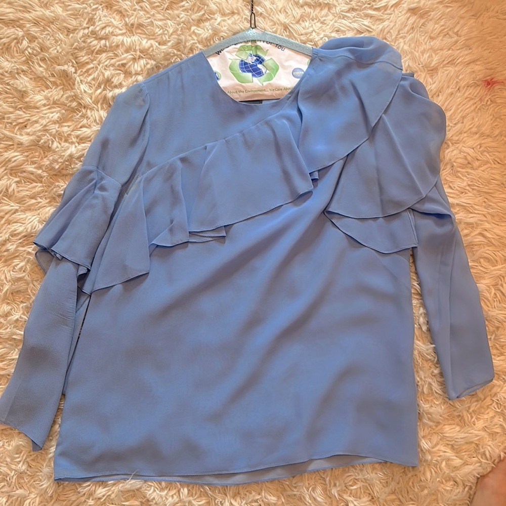 EUC Carolina Herrera silk blouse with ruffle